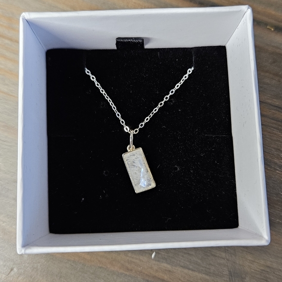 Moonstone necklace - Picture 1 of 1